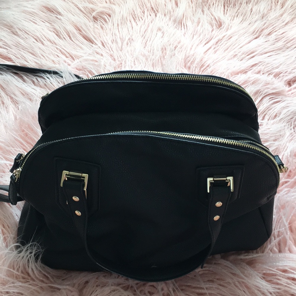 Hand bag